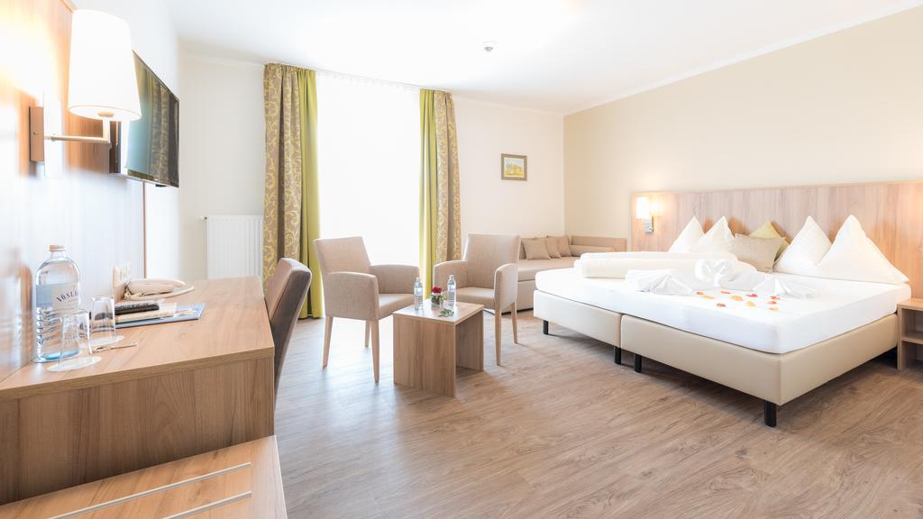 סנט קנזיאן Hotel Marko מראה חיצוני תמונה